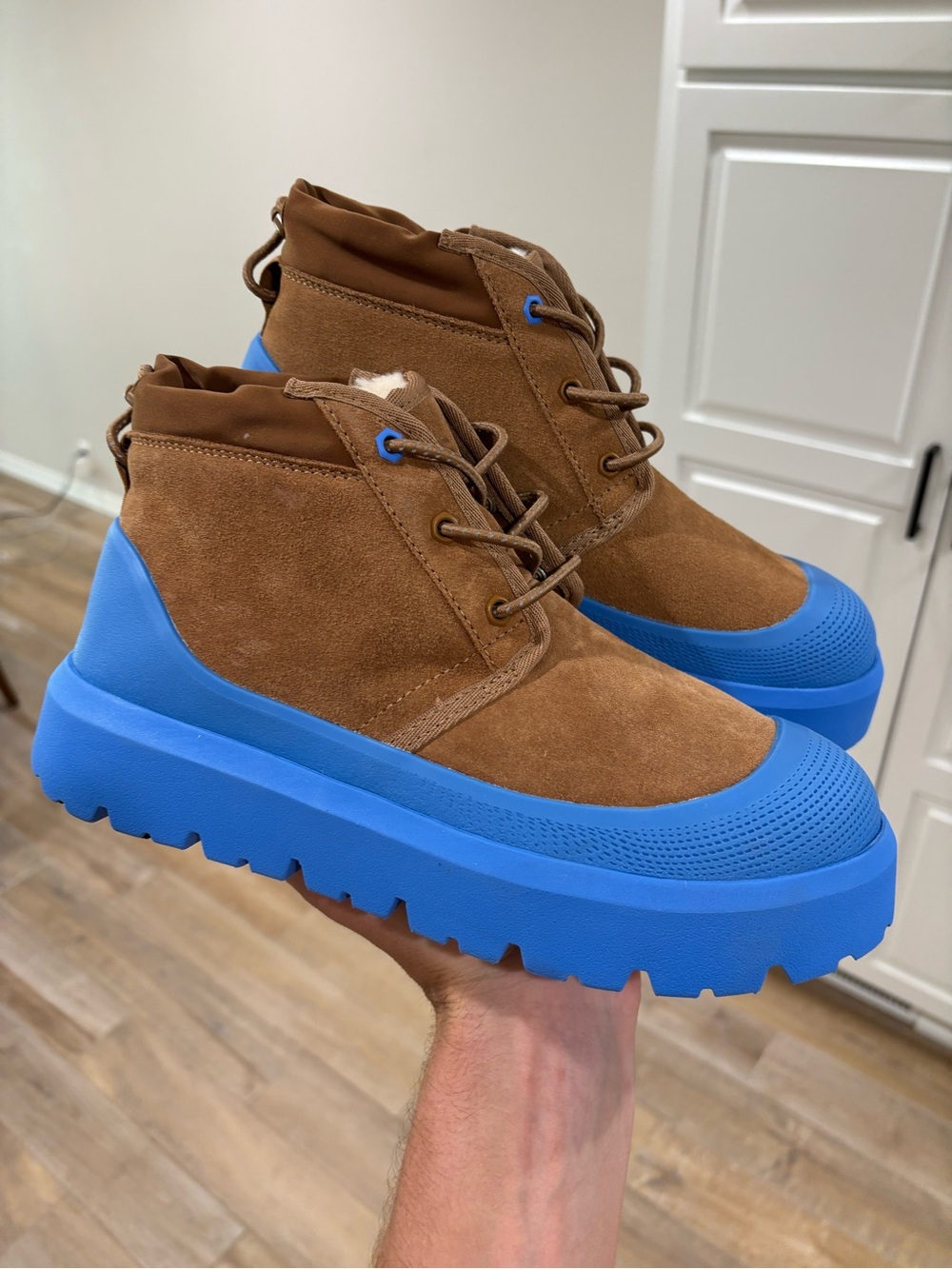 UGG Neumel Weather Hybrid Chestnut Blue Women’s 8 Waterproof Suede Boots 1143991